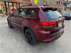 جیپ گراند شیرۆکی